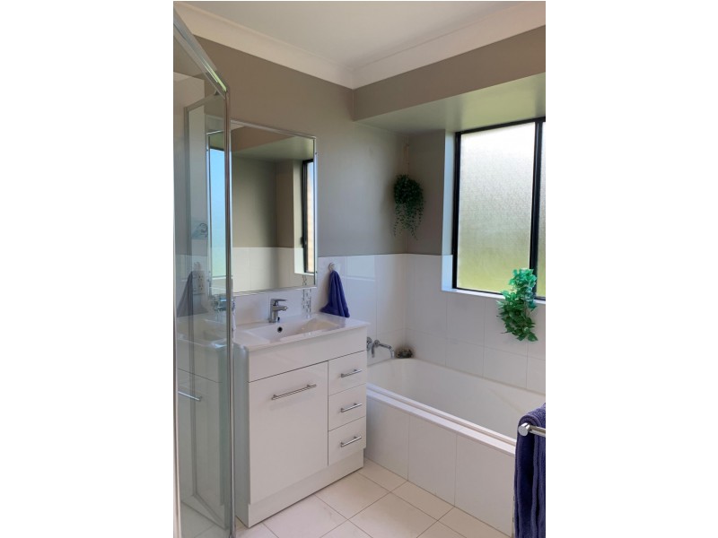 121 Strawberry Road, Macksville NSW 2447