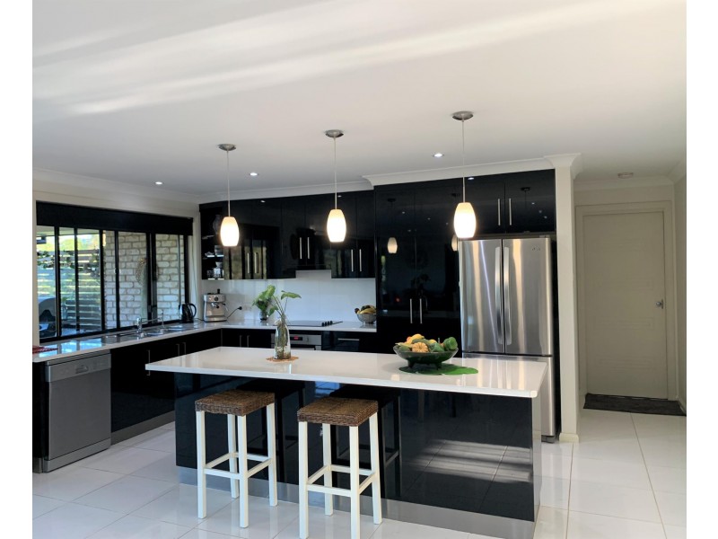 121 Strawberry Road, Macksville NSW 2447