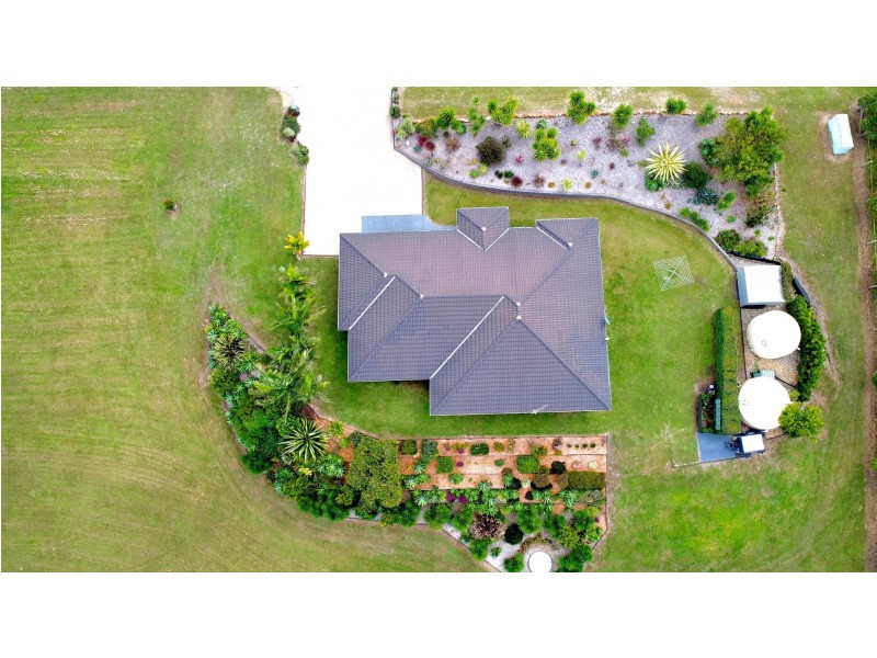 121 Strawberry Road, Macksville NSW 2447