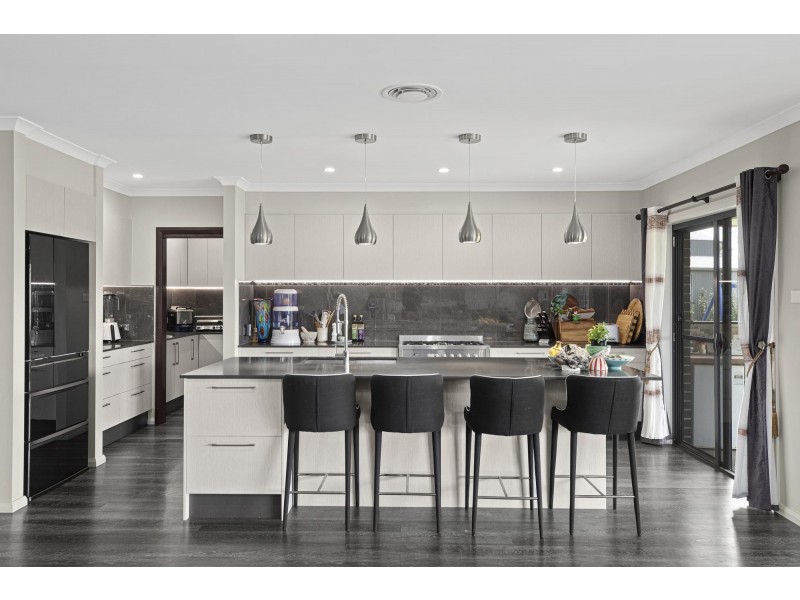 32 Lloyd Street, Macksville NSW 2447