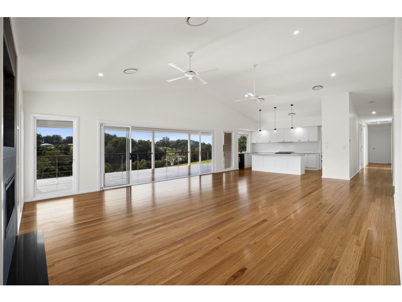 47 Lakeview Close, North Macksville NSW 2447