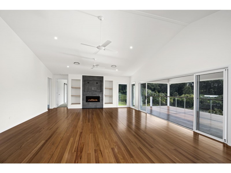 47 Lakeview Close, North Macksville NSW 2447