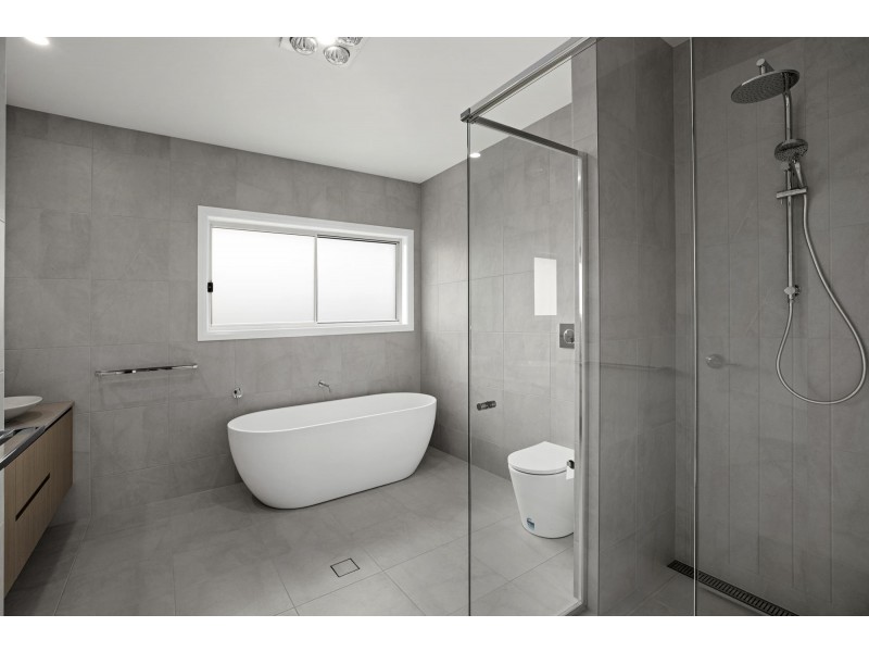 47 Lakeview Close, North Macksville NSW 2447