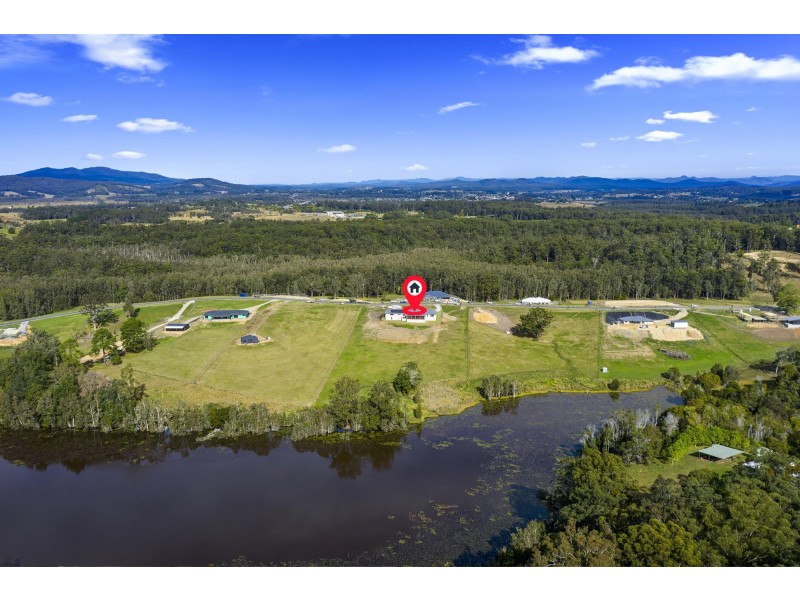 47 Lakeview Close, North Macksville NSW 2447