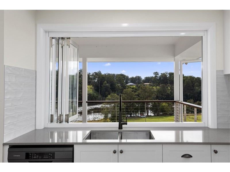 47 Lakeview Close, North Macksville NSW 2447