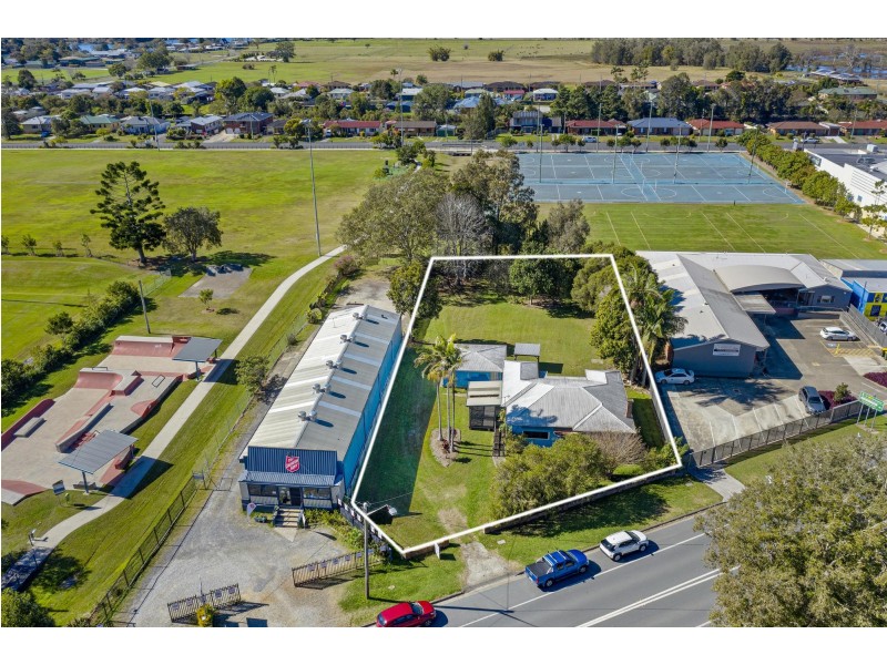 27 Cooper Street, Macksville NSW 2447