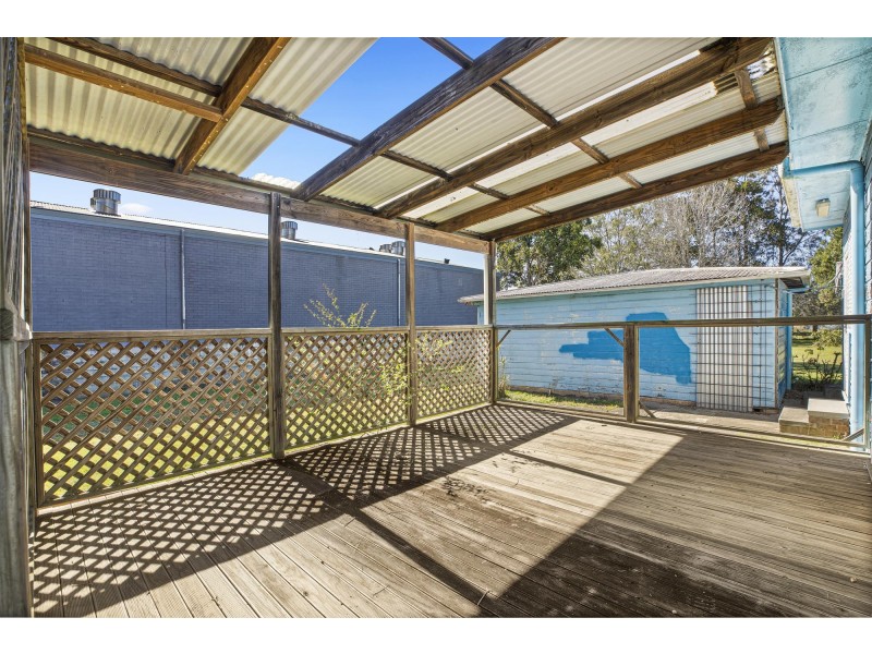 27 Cooper Street, Macksville NSW 2447