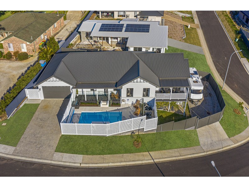 17 Lloyd Street, Macksville NSW 2447