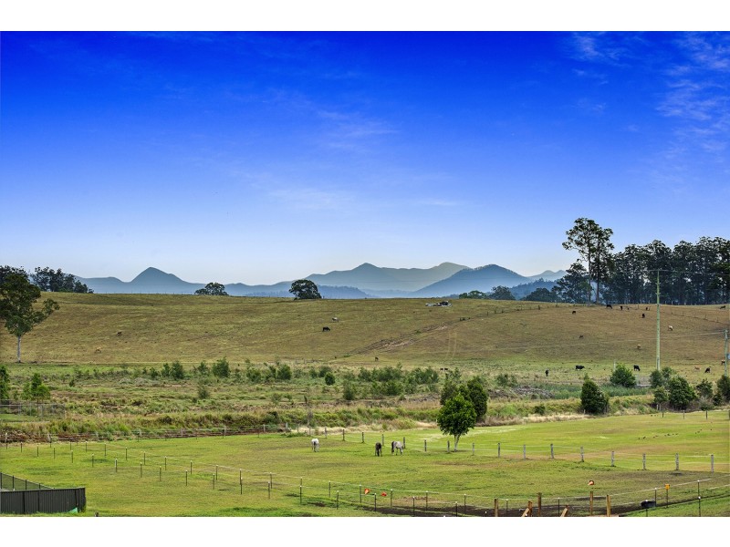 17 Lloyd Street, Macksville NSW 2447