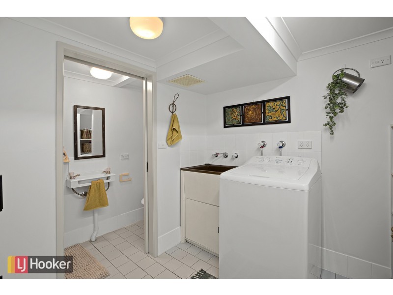 4 George Close, North Macksville NSW 2447