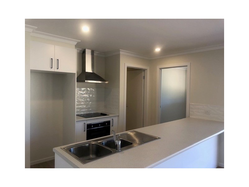 25 Macksville Heights Drive, Macksville NSW 2447