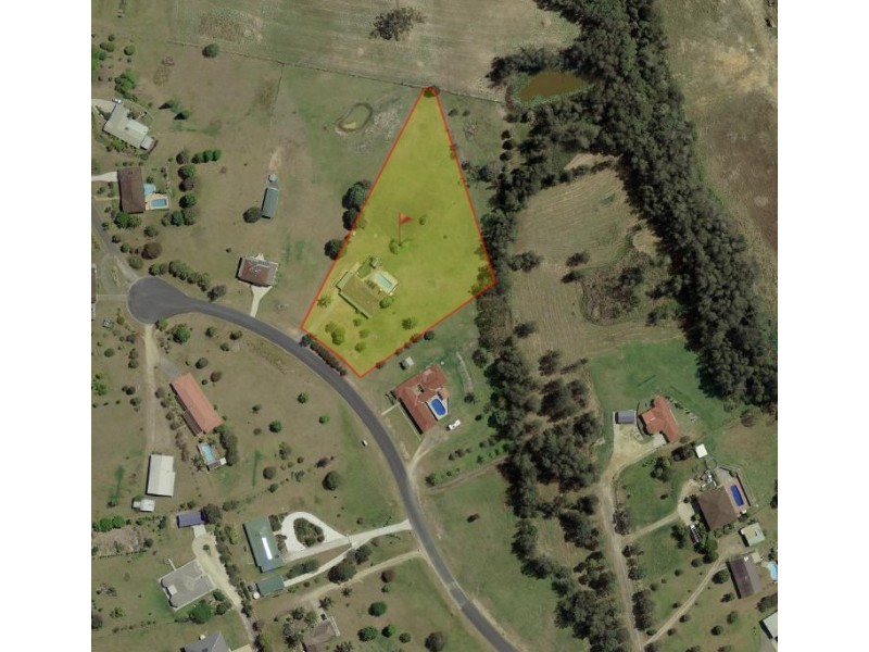 74 Preston Drive, Macksville NSW 2447