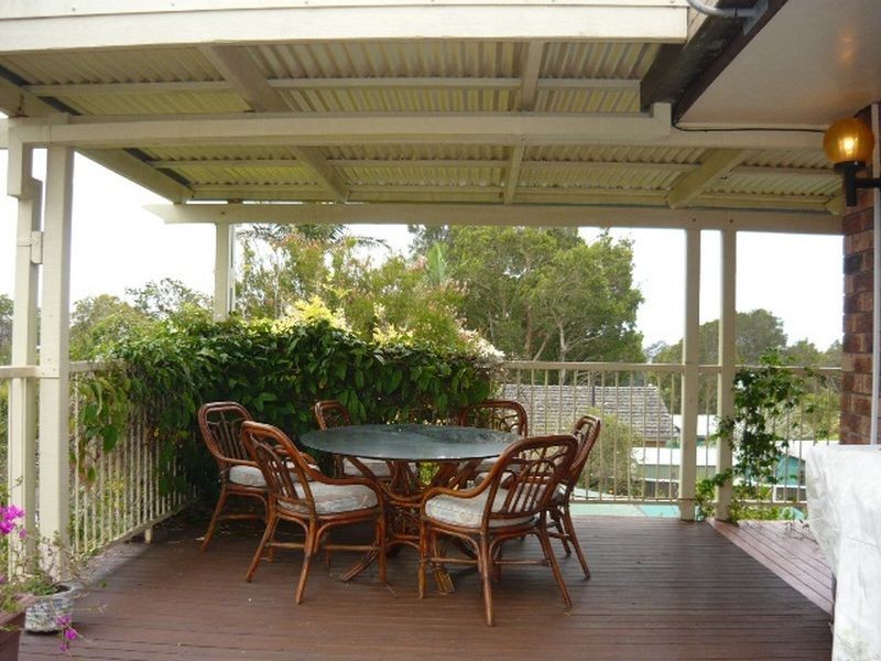 52 Wallace Street, Scotts Head NSW 2447