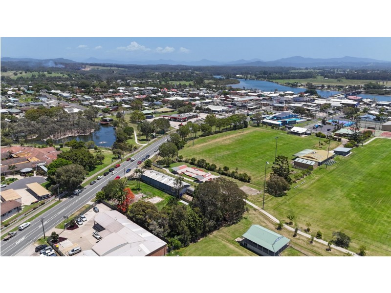 27 Cooper Street, Macksville NSW 2447