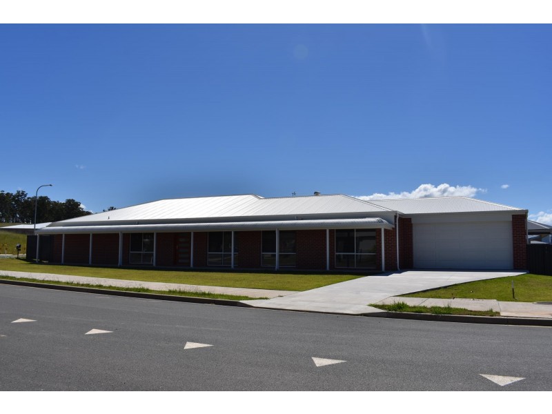 26 Macksville Heights Drive, Macksville NSW 2447