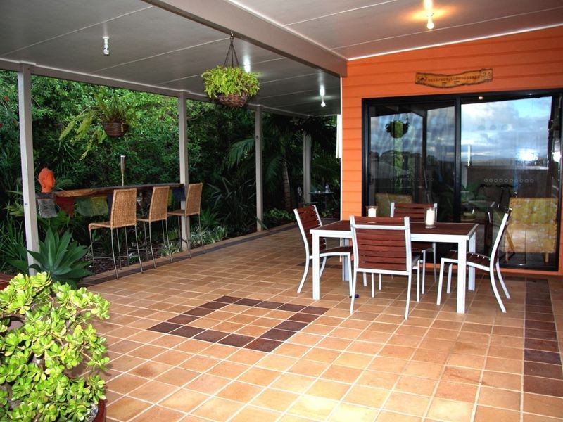 9 Cookes Lane, Scotts Head NSW 2447