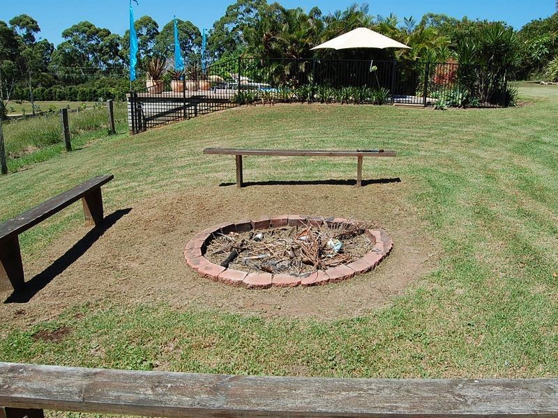 9 Cookes Lane, Scotts Head NSW 2447