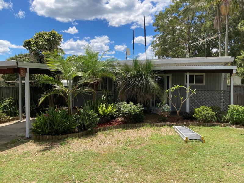 8 Seventeenth Avenue, Stuarts Point NSW 2441