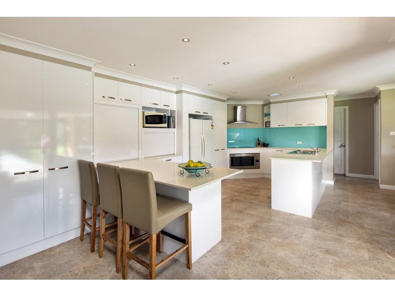 40 Waterford Drive, Macksville NSW 2447