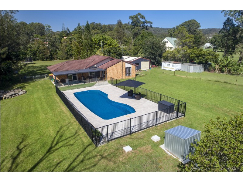40 Waterford Drive, Macksville NSW 2447