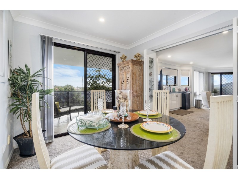 24 Peter Mark Circuit, South West Rocks NSW 2431