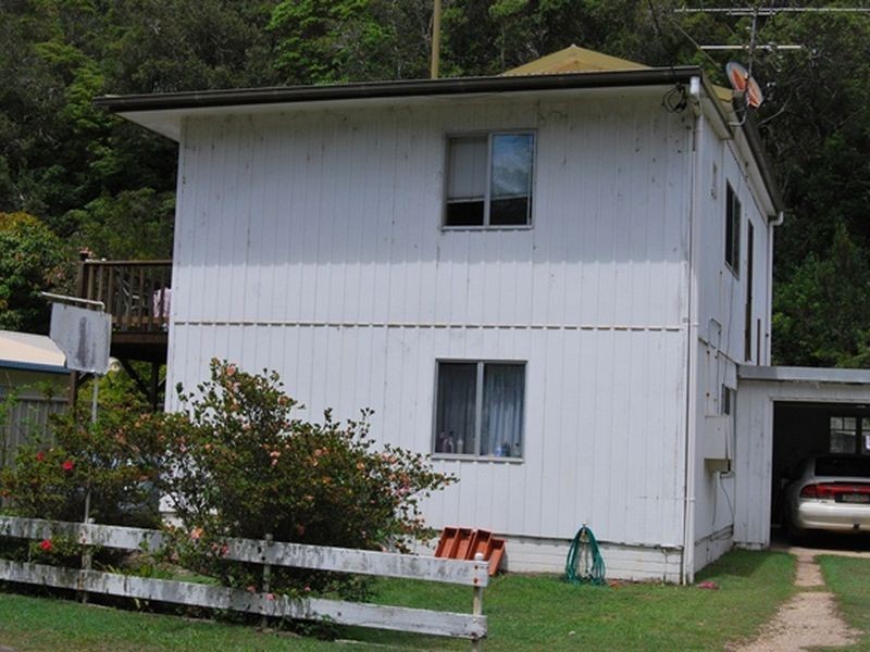 16 Swimming Creek Road, Nambucca Heads NSW 2448