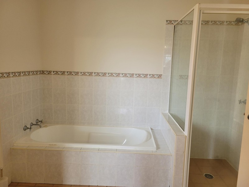 1/18 South Pacific Drive, Scotts Head NSW 2447