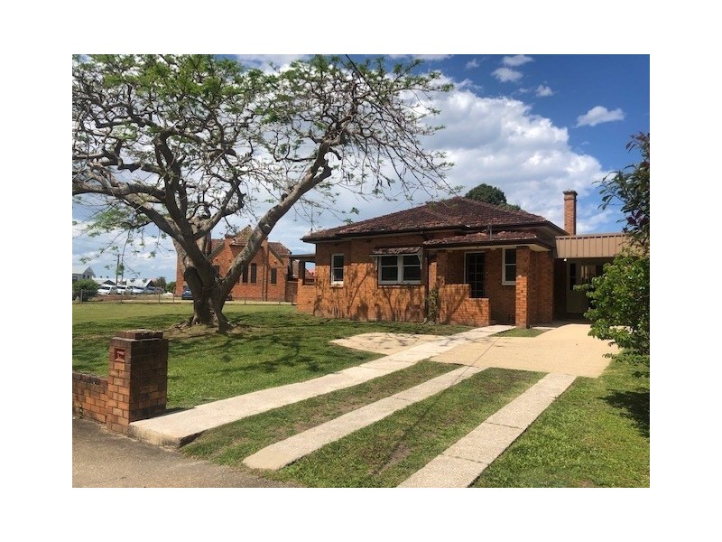 54 Wallace Street, Macksville NSW 2447