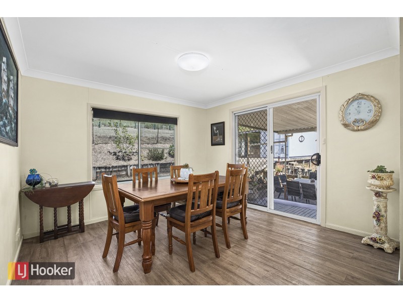 38 Kerr Drive, Macksville NSW 2447