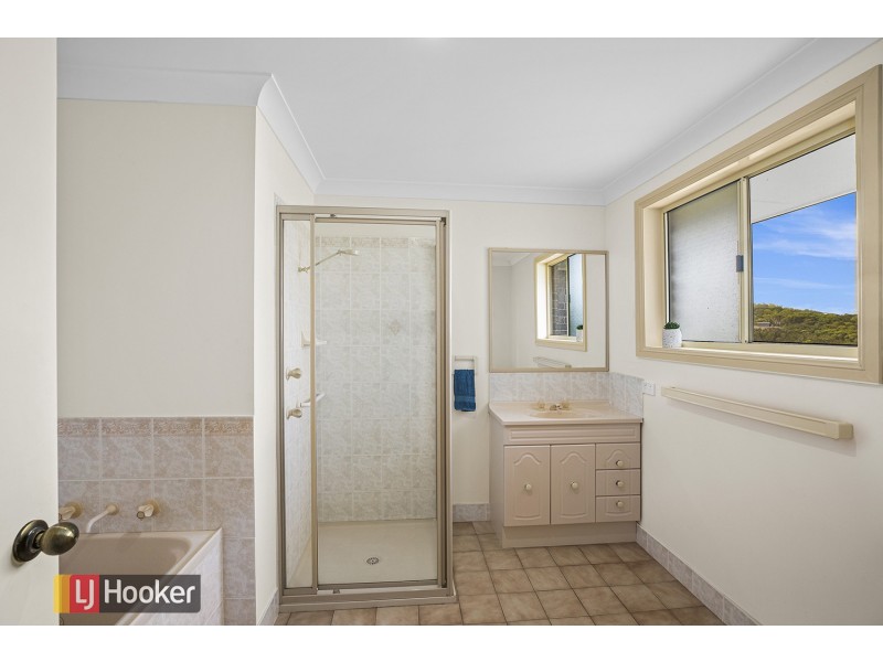 24 Waratah Street, Scotts Head NSW 2447
