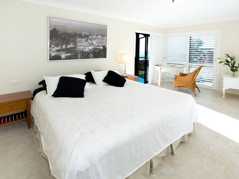 32 Vista Way, Scotts Head NSW 2447
