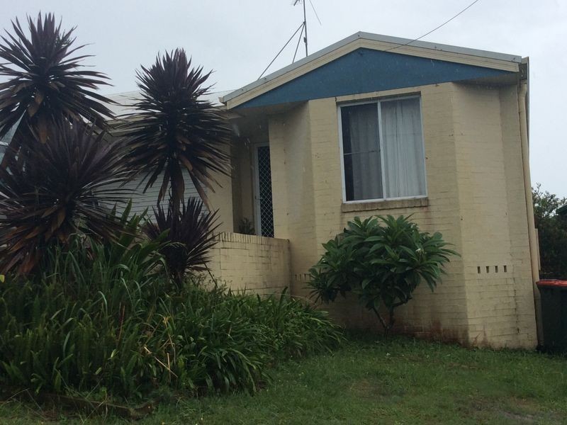 2/18 South Pacific Drive, Scotts Head NSW 2447