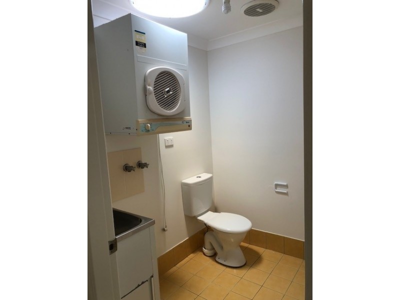 2/18 South Pacific Drive, Scotts Head NSW 2447