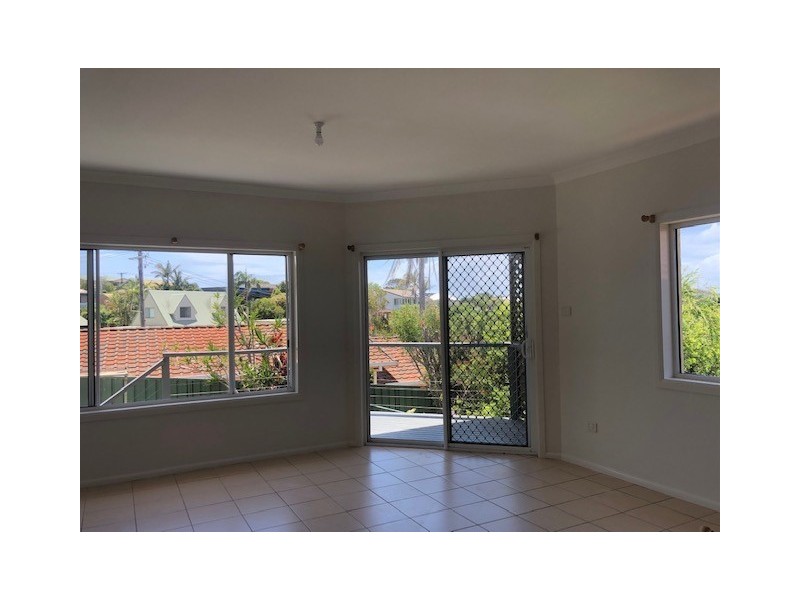 2/18 South Pacific Drive, Scotts Head NSW 2447