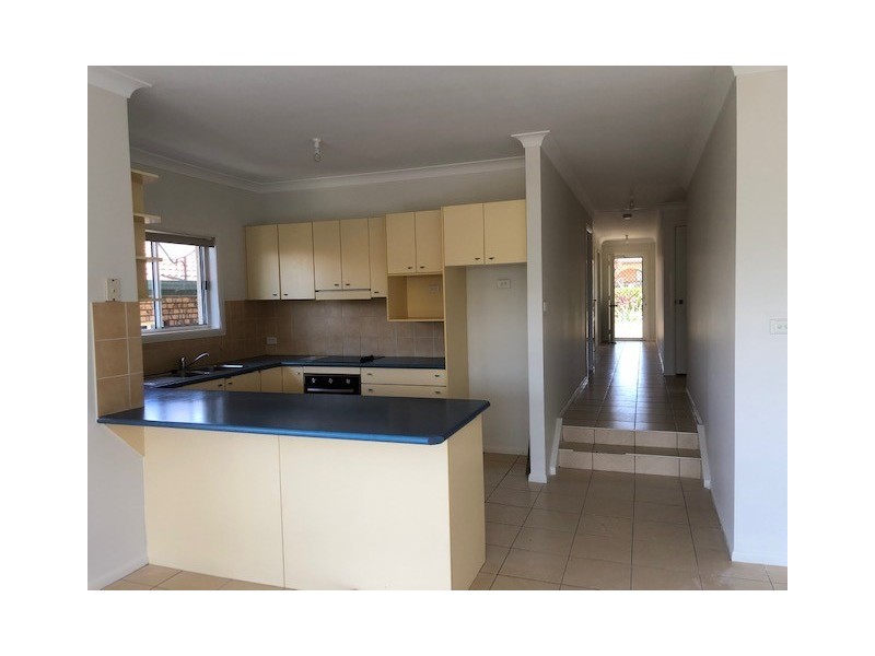 2/18 South Pacific Drive, Scotts Head NSW 2447