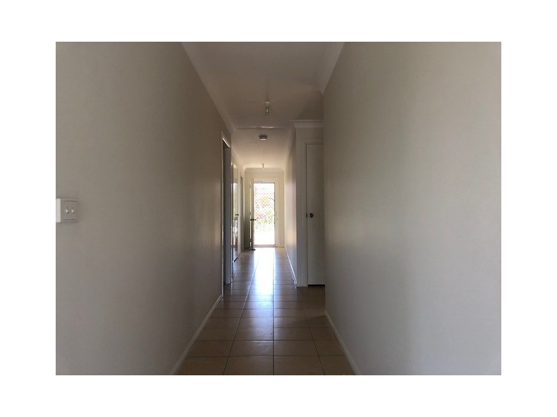 2/18 South Pacific Drive, Scotts Head NSW 2447