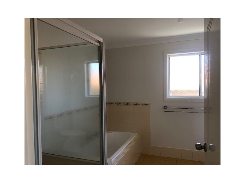 2/18 South Pacific Drive, Scotts Head NSW 2447