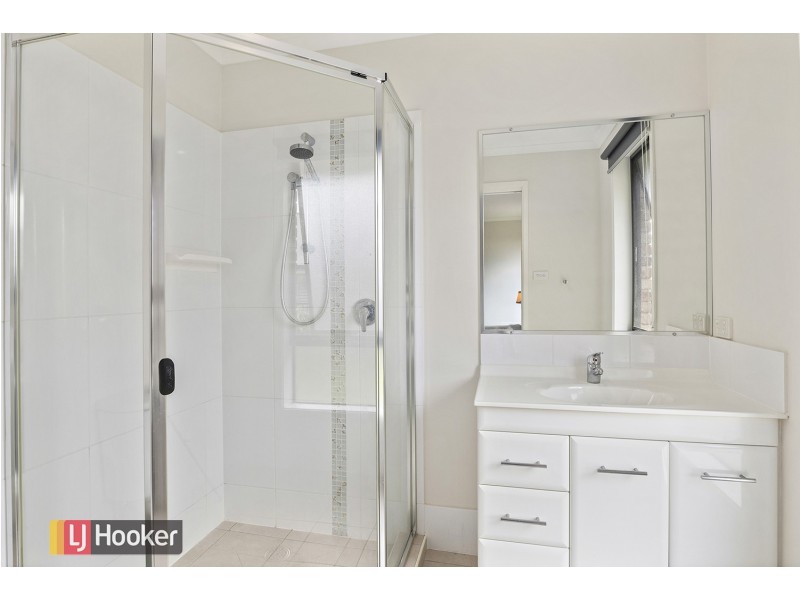 2 Rosemary Gardens, North Macksville NSW 2447