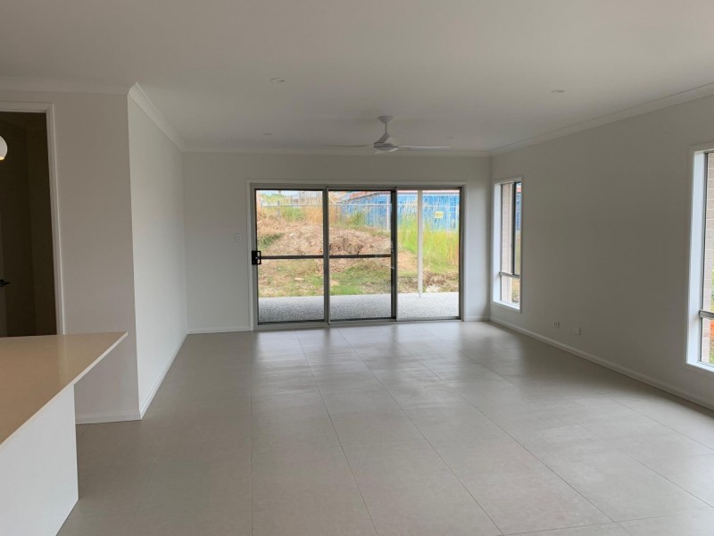 27 Wurinda Drive, Macksville NSW 2447