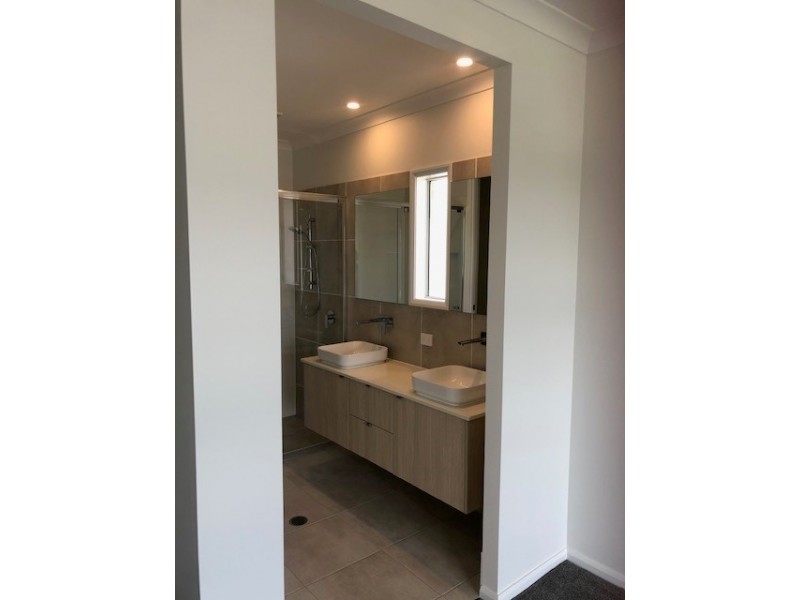 27 Wurinda Drive, Macksville NSW 2447