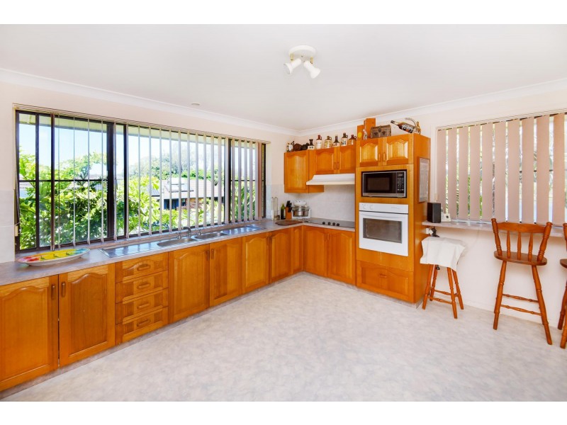 13 Newry Island Drive, Urunga NSW 2455
