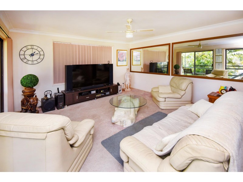 13 Newry Island Drive, Urunga NSW 2455