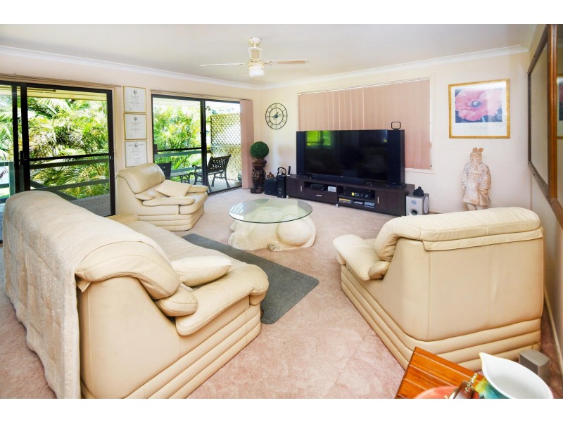 13 Newry Island Drive, Urunga NSW 2455