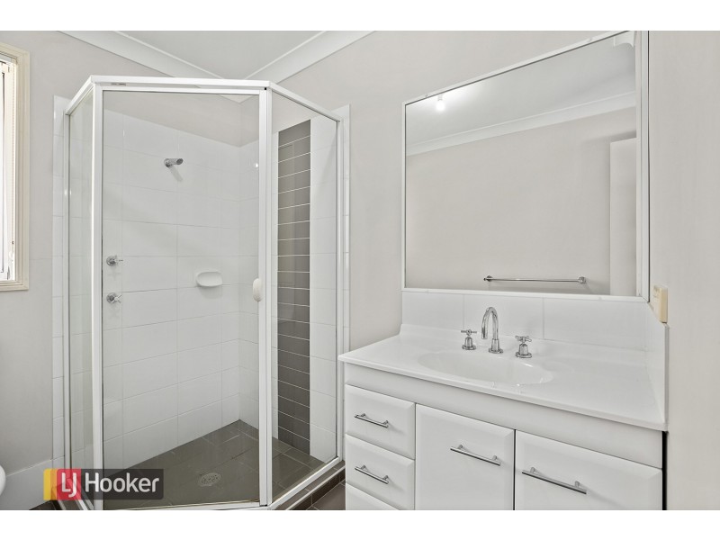 9 Laura Place, Macksville NSW 2447