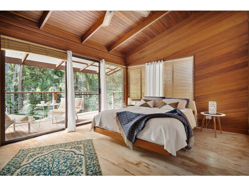 140 Browns Road, Yarrahapinni NSW 2441