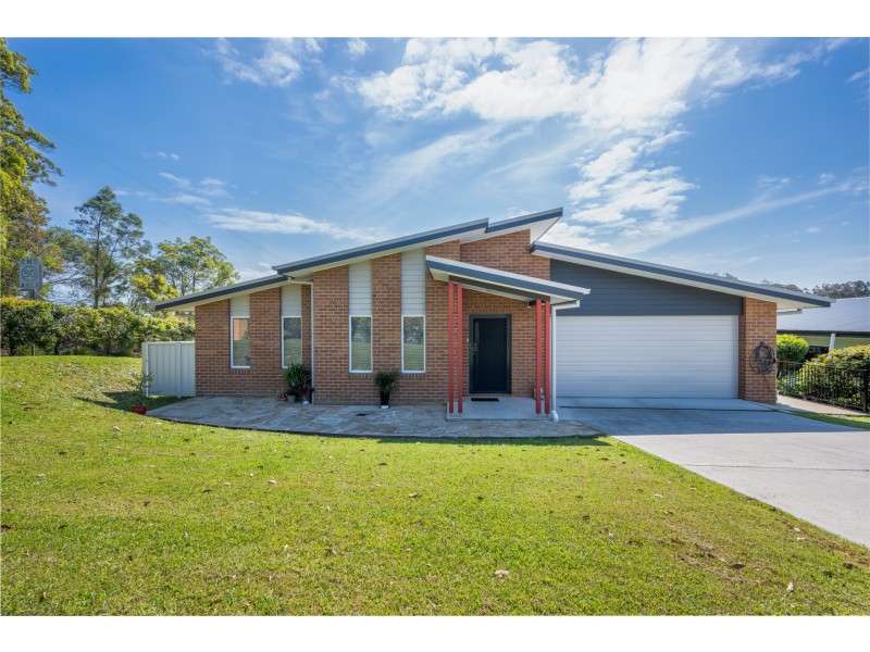1 Rosemary Gardens, North Macksville NSW 2447