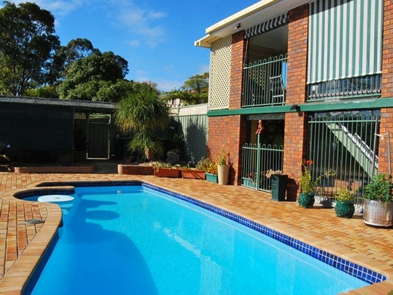 30 Glenmore Cre, Macksville NSW 2447