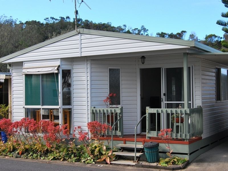 Y3 White Albatross Park, Nambucca Heads NSW 2448