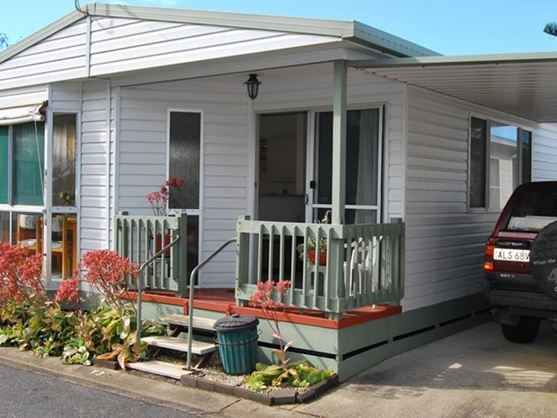 Y3 White Albatross Park, Nambucca Heads NSW 2448