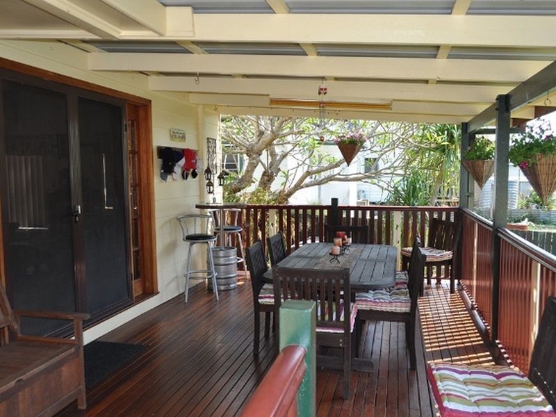 9 East Street, Macksville NSW 2447